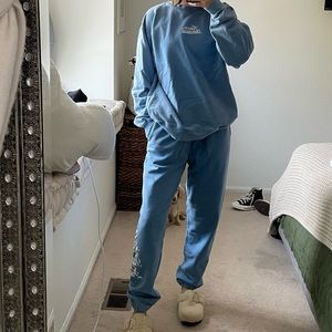 MAYFAIR GROUP SWEATSUIT